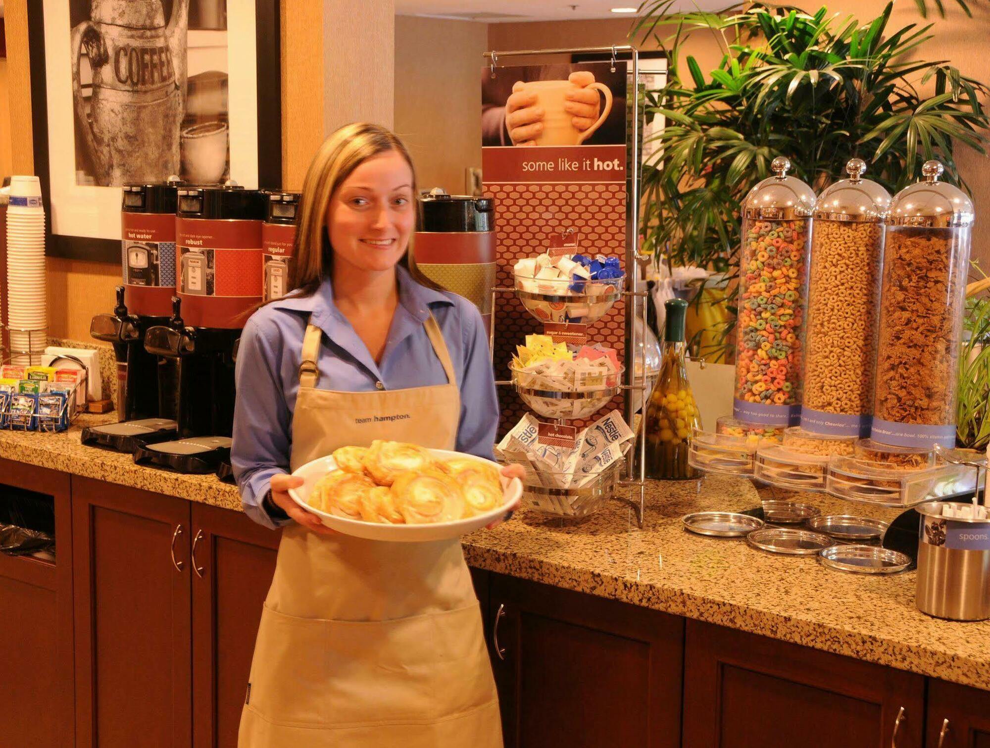 Hampton Inn Seattle/Southcenter Tukwila Restaurant photo